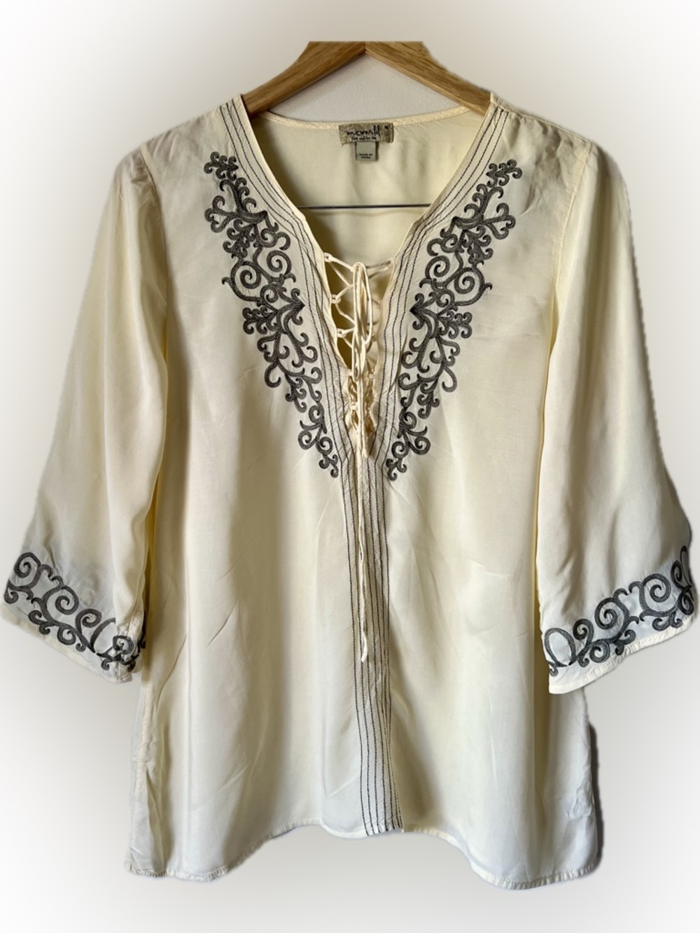 One World Boho Top Blouse Embroidered Lace-Up Neck Butter Yellow Size M
